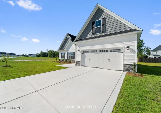 Photo 3 of Single family home for sale at 501 Appalachian Trl N, Jacksonville, NC 28546 | MLS# 100602004 | Listing updated on 2026-09-17