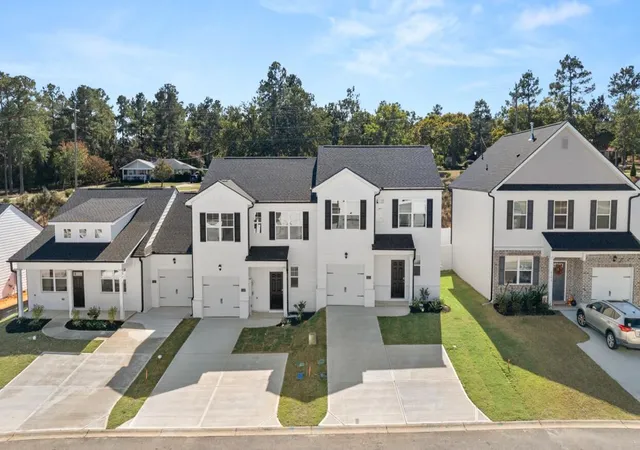 Photo 3 of Townhouse for sale at 612 Quartz Ln, Graniteville, SC 29829 | MLS# 100600894 | Listing updated on 2026-09-02