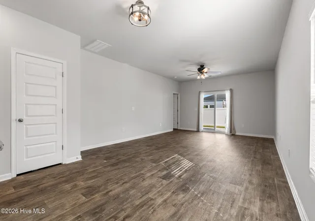 Photo 4 of Single family home for sale at 1094 Pink Snapper Pl NW, Sunset Beach, NC 28468 | MLS# 100603277 | Listing updated on 2026-09-14