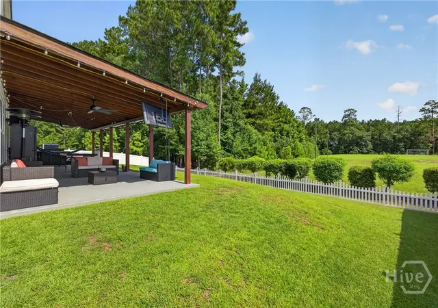 Photo 4 of Single family home for sale at 225 Bellflower Cir, Guyton, GA 31312 | MLS# SA363918 | Listing updated on 2026-09-03