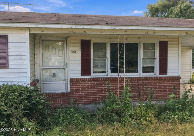 Photo 3 of Single family home for sale at 939 Hexlena Rd, Aulander, NC 27805 | MLS# 100608535 | Listing updated on 2026-10-17