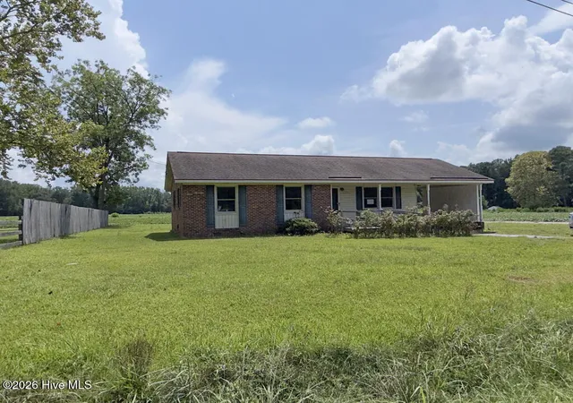 Photo 1 of Single family home for sale at 6879 W Wilson St, Fountain, NC 27829 | MLS# 100610612 | Listing updated on 2026-10-27