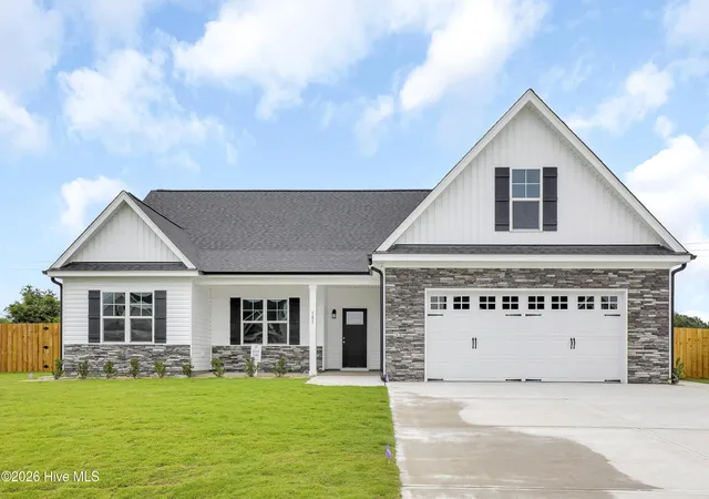Single family home for sale at 154 Becton Wy, Rocky Point, NC 28457 | MLS# 100600036