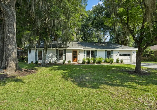 Photo 1 of Single family home for sale at 1026 Brittlewood Dr, Savannah, GA 31410 | MLS# SA361530 | Listing updated on 2026-09-12