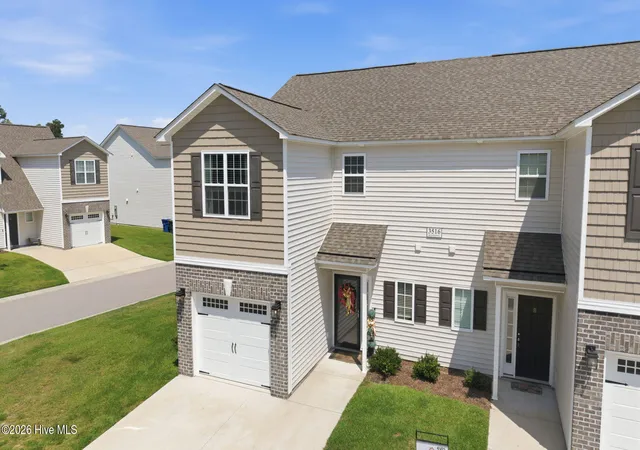 Photo 2 of Townhouse for sale at 3516 Richter Way #A, Greenville, NC 27834 | MLS# 100592514 | Listing updated on 2026-09-03