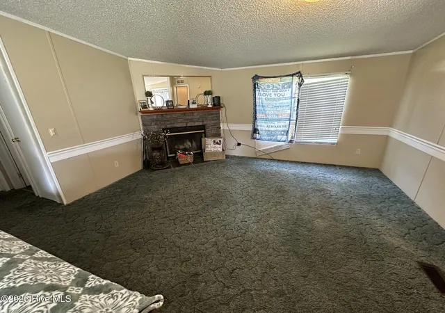 Photo 3 of Manufactured home for sale at 10660 Jamestown Dr, Laurinburg, NC 28352 | MLS# 100601528 | Listing updated on 2026-10-15
