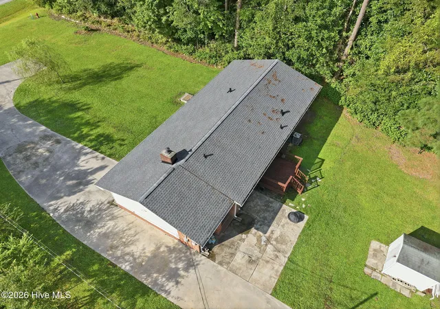 Photo 3 of Single family home for sale at 2316 Burgaw Hwy, Jacksonville, NC 28540 | MLS# 100600339 | Listing updated on 2026-09-22