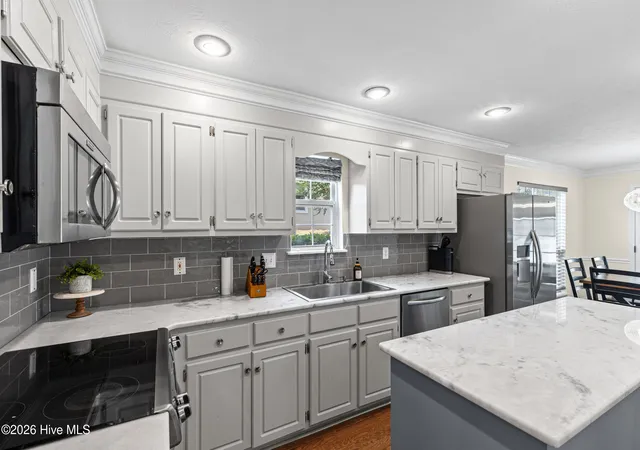 Photo 2 of Single family home for sale at 528 Oak Brook Dr, Martinez, GA 30907 | MLS# 100599177 | Listing updated on 2026-09-15