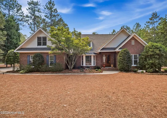 Single family home for sale at 10 Ashkirk Dr, Pinehurst, NC 28374 | MLS# 100604116