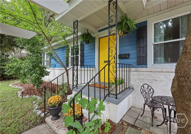 Photo 1 of Single family home for sale at 2150 Indiana Ave, Savannah, GA 31404 | MLS# SA364372 | Listing updated on 2026-10-29