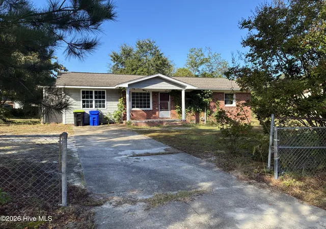 Photo 1 of Single family home for sale at 1427 Elma St, Spring Lake, NC 28390 | MLS# 100609346 | Listing updated on 2026-10-27