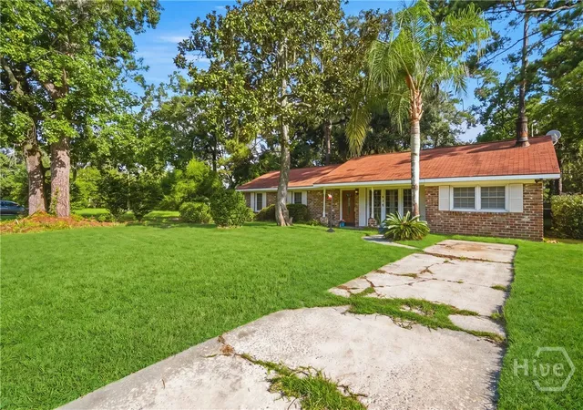 Photo 3 of Single family home for sale at 520 Winwood Pl, Savannah, GA 31419 | MLS# SA363881 | Listing updated on 2026-09-06