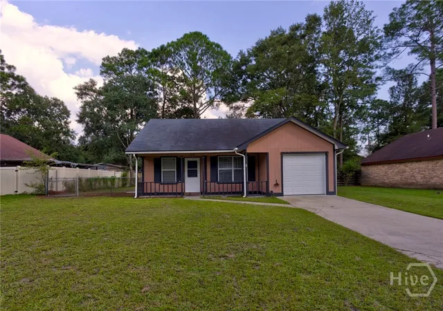 Photo 1 of Single family home for sale at 819 Ridgewood Way, Hinesville, GA 31313 | MLS# SA365355 | Listing updated on 2026-10-08
