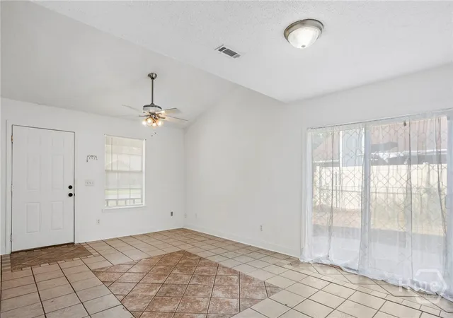 Photo 2 of Single family home for sale at 819 Ridgewood Way, Hinesville, GA 31313 | MLS# SA365355 | Listing updated on 2026-10-08