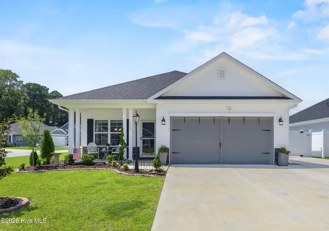Photo 4 of Single family home for sale at 739 Greenwich Pl, Richlands, NC 28574 | MLS# 100601315 | Listing updated on 2026-09-04