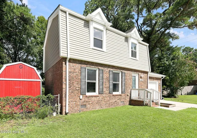 Photo 3 of Single family home for sale at 107 Northview Ct, Jacksonville, NC 28546 | MLS# 100600329 | Listing updated on 2026-09-15