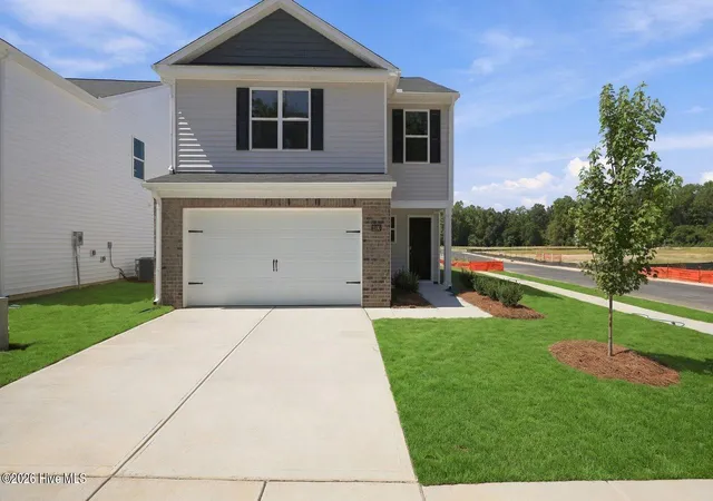 Photo 1 of Single family home for sale at 2100 Montalvan Dr, Greenville, NC 27834 | MLS# 100582103 | Listing updated on 2026-09-14