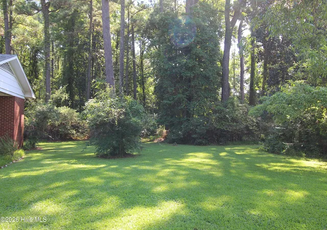 Photo 3 of Single family home for sale at 2462 Highway 70 E, Beaufort, NC 28516 | MLS# 100600712 | Listing updated on 2026-09-18