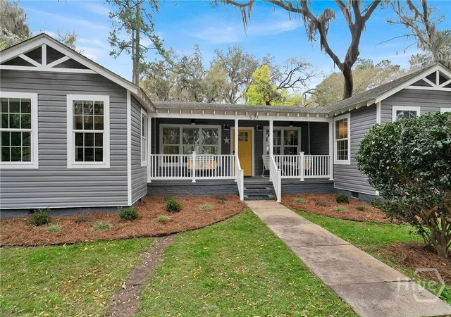 Photo 2 of Single family home for sale at 521 Rose Dhu Rd, Savannah, GA 31419 | MLS# SA352040 | Listing updated on 2026-09-02