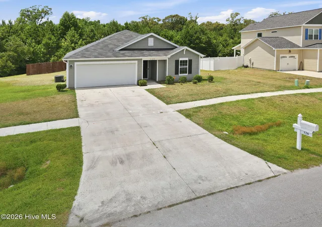 Photo 2 of Single family home for sale at 320 Adobe Ln, Jacksonville, NC 28546 | MLS# 100600370 | Listing updated on 2026-09-01