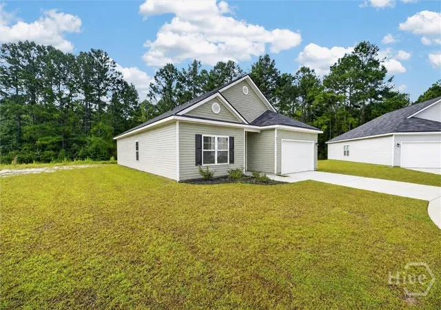 Photo 2 of Single family home for sale at 117 Founders Dr, Rincon, GA 31326 | MLS# SA363999 | Listing updated on 2026-09-08