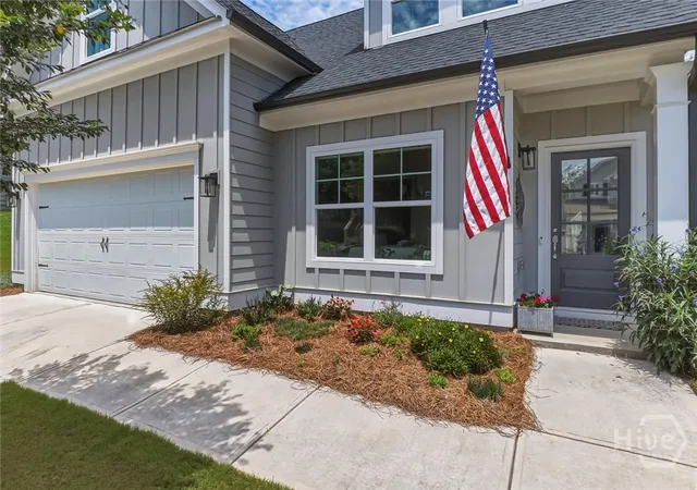 Photo 2 of Single family home for sale at 120 Russell Way, Athens, GA 30606 | MLS# CL364129 | Listing updated on 2026-09-09