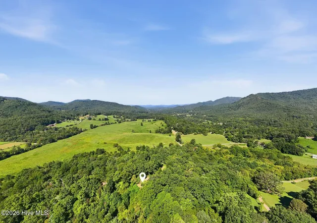 Photo 3 of Single family home for sale at 289 Bethabara Rd, Hayesville, NC 28904 | MLS# 100601383 | Listing updated on 2026-09-04