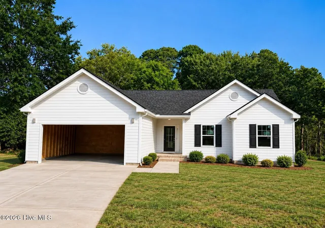 Single family home for sale at 400 Camelia Dr, Washington, NC 27889 | MLS# 100602147 | Listing updated on 2026-09-10