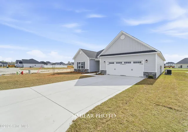 Photo 3 of Single family home for sale at 779 Regiment Rd, Jacksonville, NC 28546 | MLS# 100601999 | Listing updated on 2026-09-17