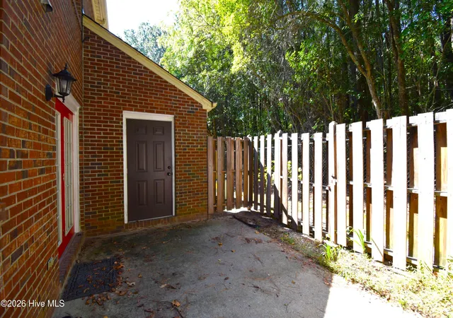 Photo 16 of Townhouse for sale at 2907 Cedar Crk Rd #Unit H, Greenville, NC 27834 | MLS# 100602936 | Listing updated on 2026-10-07