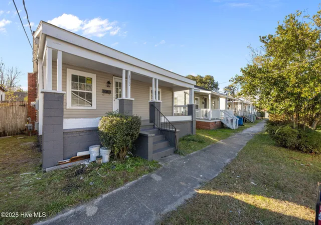 Photo 1 of Single family home for sale at 1310 Church St, Wilmington, NC 28401 | MLS# 100545676 | Listing updated on 2026-09-14