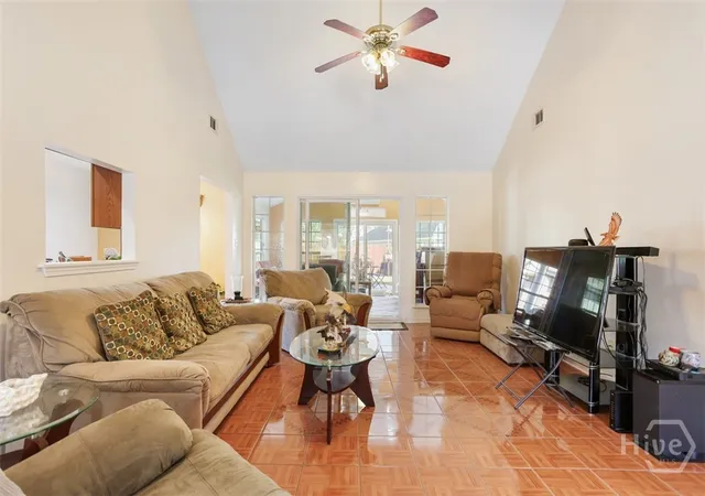 Photo 4 of Single family home for sale at 248 Longleaf Cir, Pooler, GA 31322 | MLS# SA350953 | Listing updated on 2026-09-01