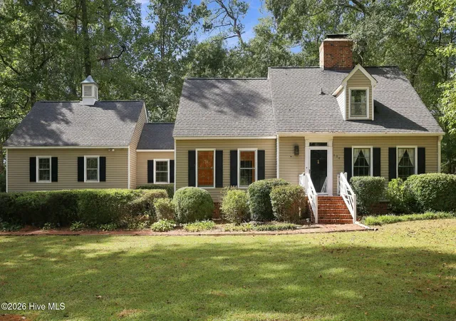 Photo 1 of Single family home for sale at 104 Windermere Ct, Greenville, NC 27858 | MLS# 100607158 | Listing updated on 2026-10-15