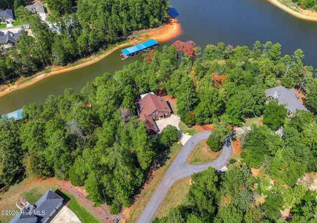 Photo 3 of Single family home for sale at 128 Waters Edge Dr, Mc Cormick, SC 29835 | MLS# 100602849 | Listing updated on 2026-09-26