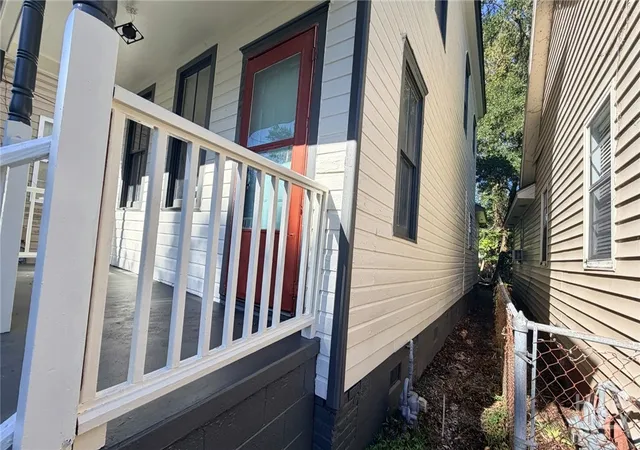 Photo 3 of Single family home for sale at 1707 Le Grand St, Savannah, GA 31401 | MLS# SA366797 | Listing updated on 2026-10-20