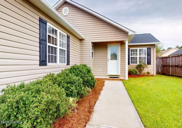 Photo 3 of Single family home for sale at 2018 Heritage Ln, Jacksonville, NC 28546 | MLS# 100601067 | Listing updated on 2026-09-14