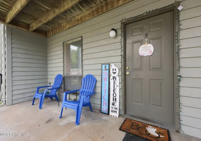 Condo for sale at 3309 Bridges St #5, Morehead City, NC 28557 | MLS# 100609560