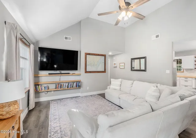 Photo 4 of Single family home for sale at 126 Joans Hvn Dr, Newport, NC 28570 | MLS# 100601049 | Listing updated on 2026-09-21