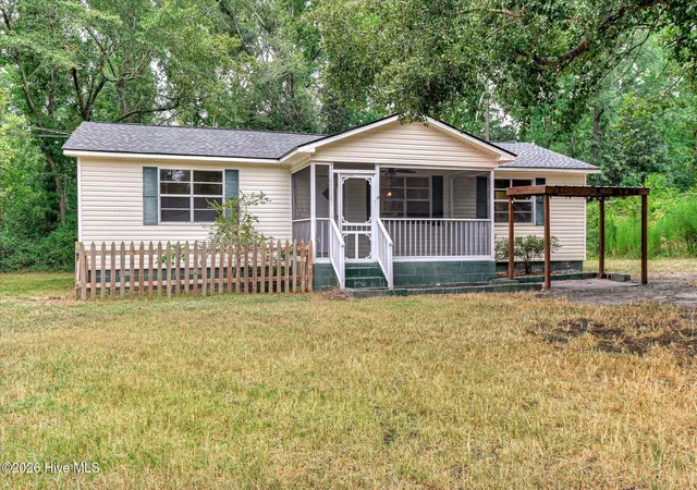 Photo 2 of Single family home for sale at 1333 Maddox Dr, Augusta, GA 30909 | MLS# 100600758 | Listing updated on 2026-09-17