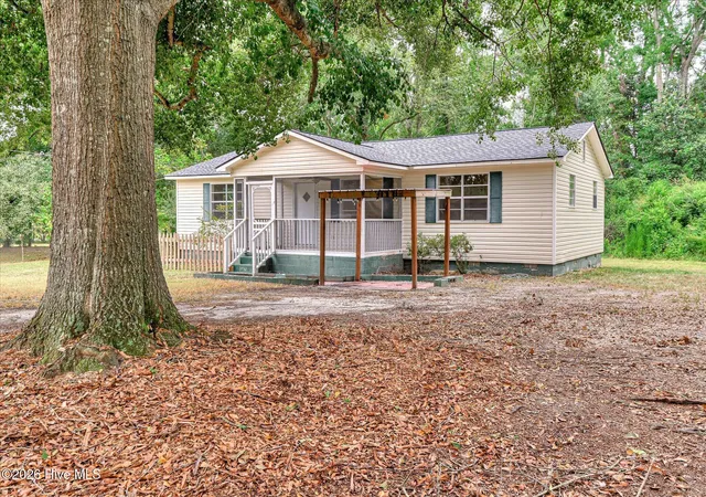Photo 3 of Single family home for sale at 1333 Maddox Dr, Augusta, GA 30909 | MLS# 100600758 | Listing updated on 2026-09-17