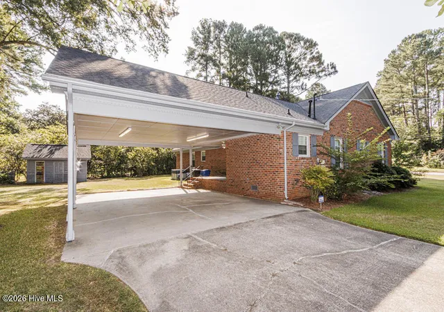 Photo 3 of Single family home for sale at 218 Forest Hills Rd NW, Wilson, NC 27896 | MLS# 100600770 | Listing updated on 2026-09-02
