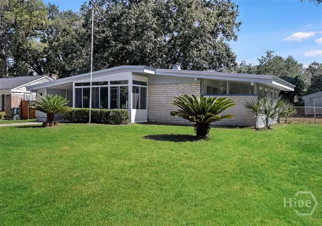 Photo 3 of Single family home for sale at 12506 Kingwood Dr, Savannah, GA 31419 | MLS# SA366742 | Listing updated on 2026-10-22