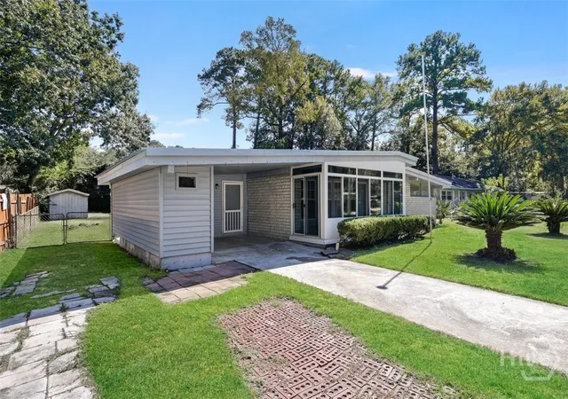 Photo 4 of Single family home for sale at 12506 Kingwood Dr, Savannah, GA 31419 | MLS# SA366742 | Listing updated on 2026-10-22