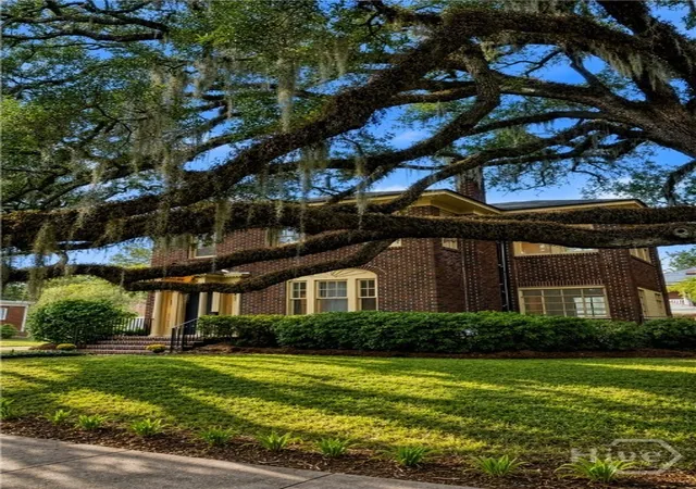 Photo 3 of Single family home for sale at 602 E 50th Street, Savannah, GA 31405 | MLS# SA364660 | Listing updated on 2026-10-28