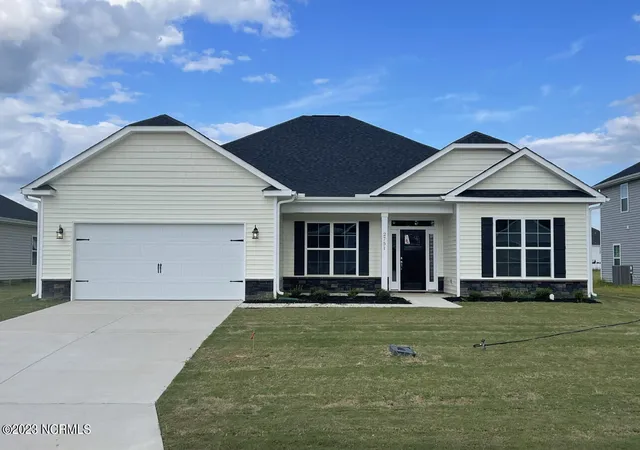 Photo 1 of Single family home for sale at 2138 Royal Pines Dr, New Bern, NC 28560 | MLS# 100603280 | Listing updated on 2026-09-13