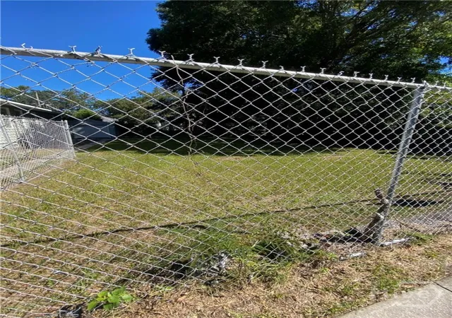 Photo 1 of Land for sale at 808 E 32nd Street, Savannah, GA 31401 | MLS# SA366305 | Listing updated on 2026-10-12