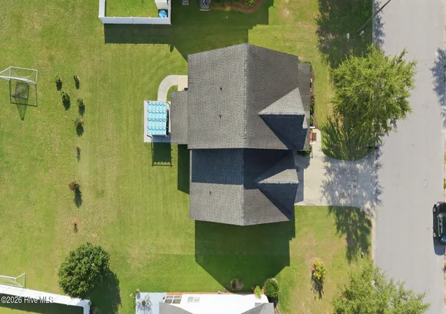 Photo 4 of Single family home for sale at 1129 Bryson Dr, Greenville, NC 27834 | MLS# 100601691 | Listing updated on 2026-09-21