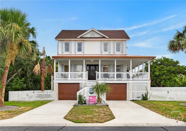 Photo 1 of Single family home for sale at 4 Palmwood Ct, Tybee Island, GA 31328 | MLS# SA358995 | Listing updated on 2026-09-14