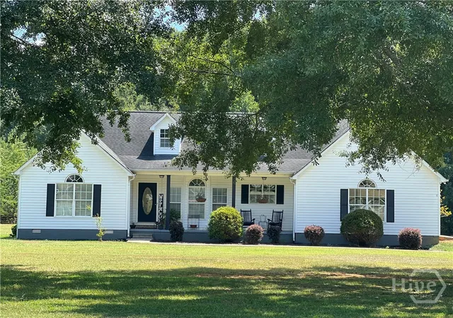 Single family home for sale at 476 Clover Ave, Comer, GA 30629 | MLS# CL363675