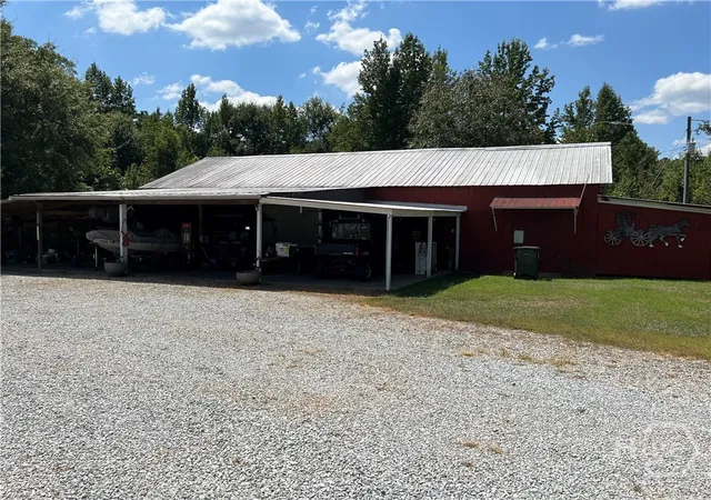 Photo 4 of Single family home for sale at 476 Clover Ave, Comer, GA 30629 | MLS# CL363675 | Listing updated on 2026-09-02